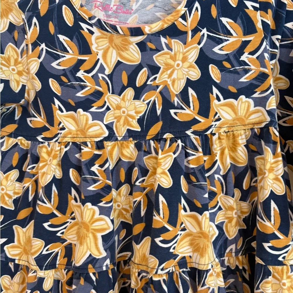 Ruffle Butts Daffodil Dress 4T 3/4 sleeve dress